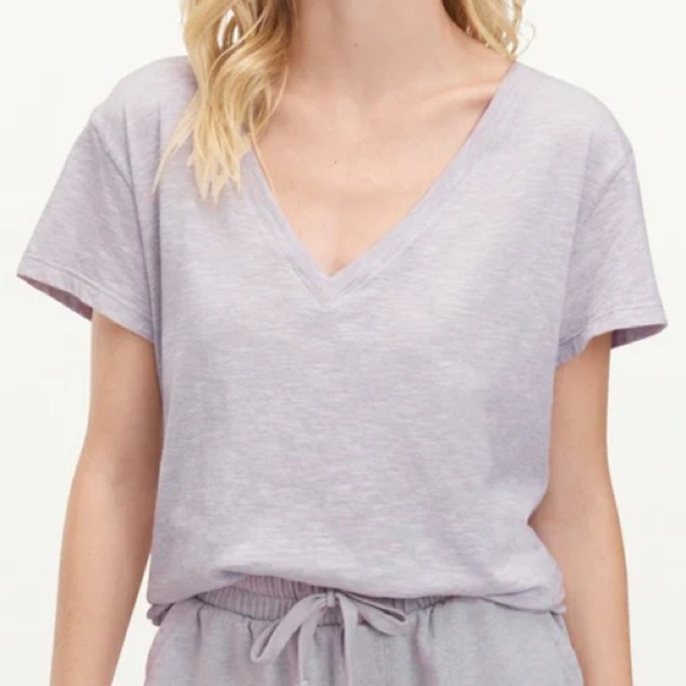 Splendid Medium Top Botanical Dyed V-Neck Short Sleeve Tee 100% cotton NWT